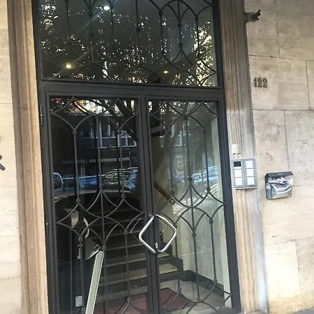 Apartment Chiabrera Rom